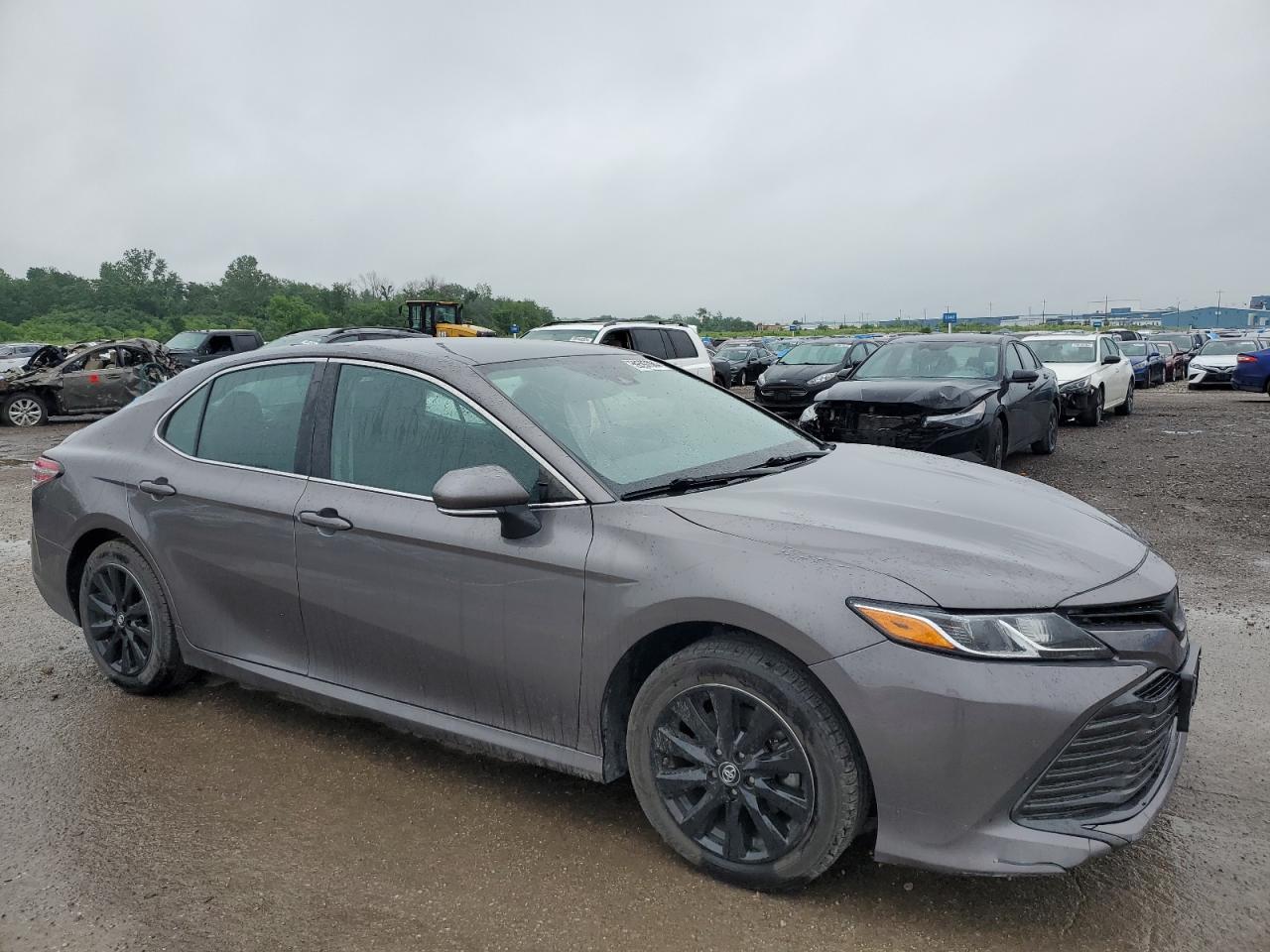 2019 Toyota Camry VIN 4T1B11HK3KU750758 Copart auction photo, all over damage thumbnail 4