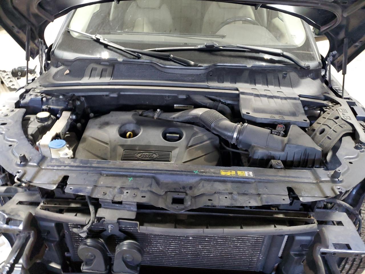 2015 Land Rover Range Rover VIN SALVP2BG5FH069079 Copart auction photo, front end damage thumbnail 12