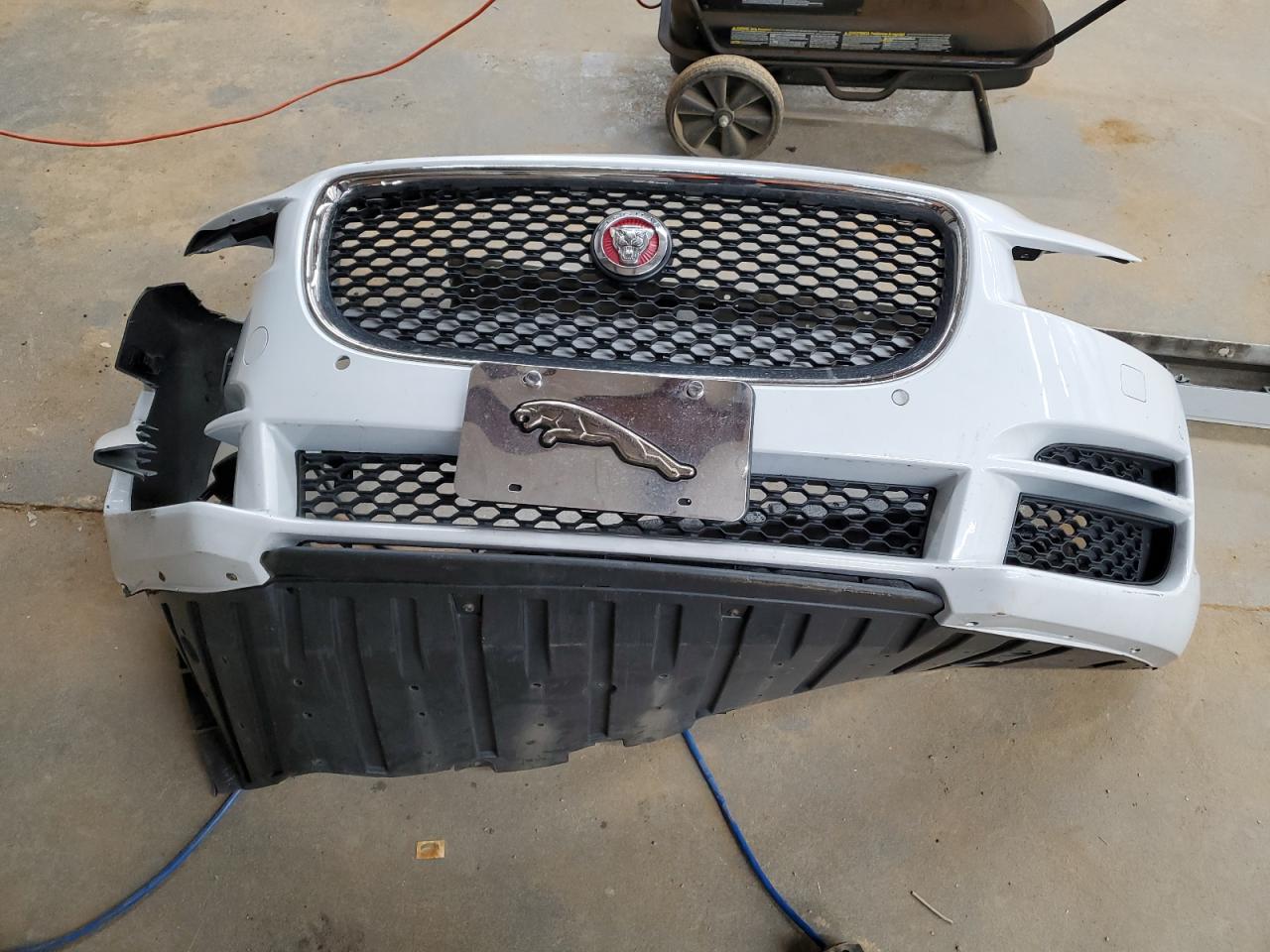 2018 Jaguar XE VIN SAJAN4EVXJCP17542 Copart auction photo, front end damage thumbnail 12