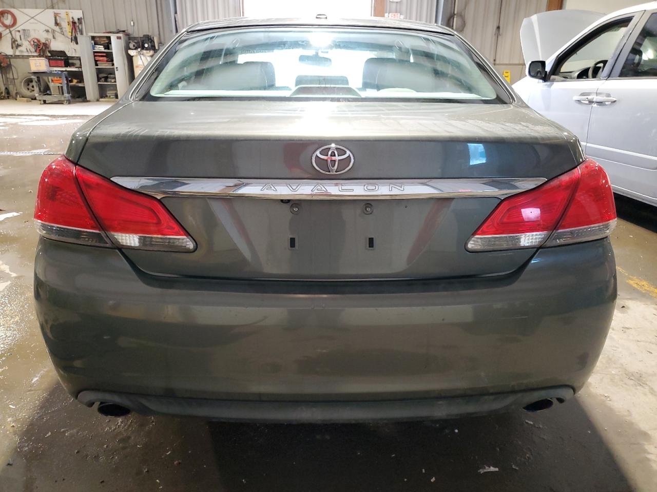 2011 Toyota Avalon VIN 4T1BK3DB9BU402963 Copart auction photo, front end damage thumbnail 6