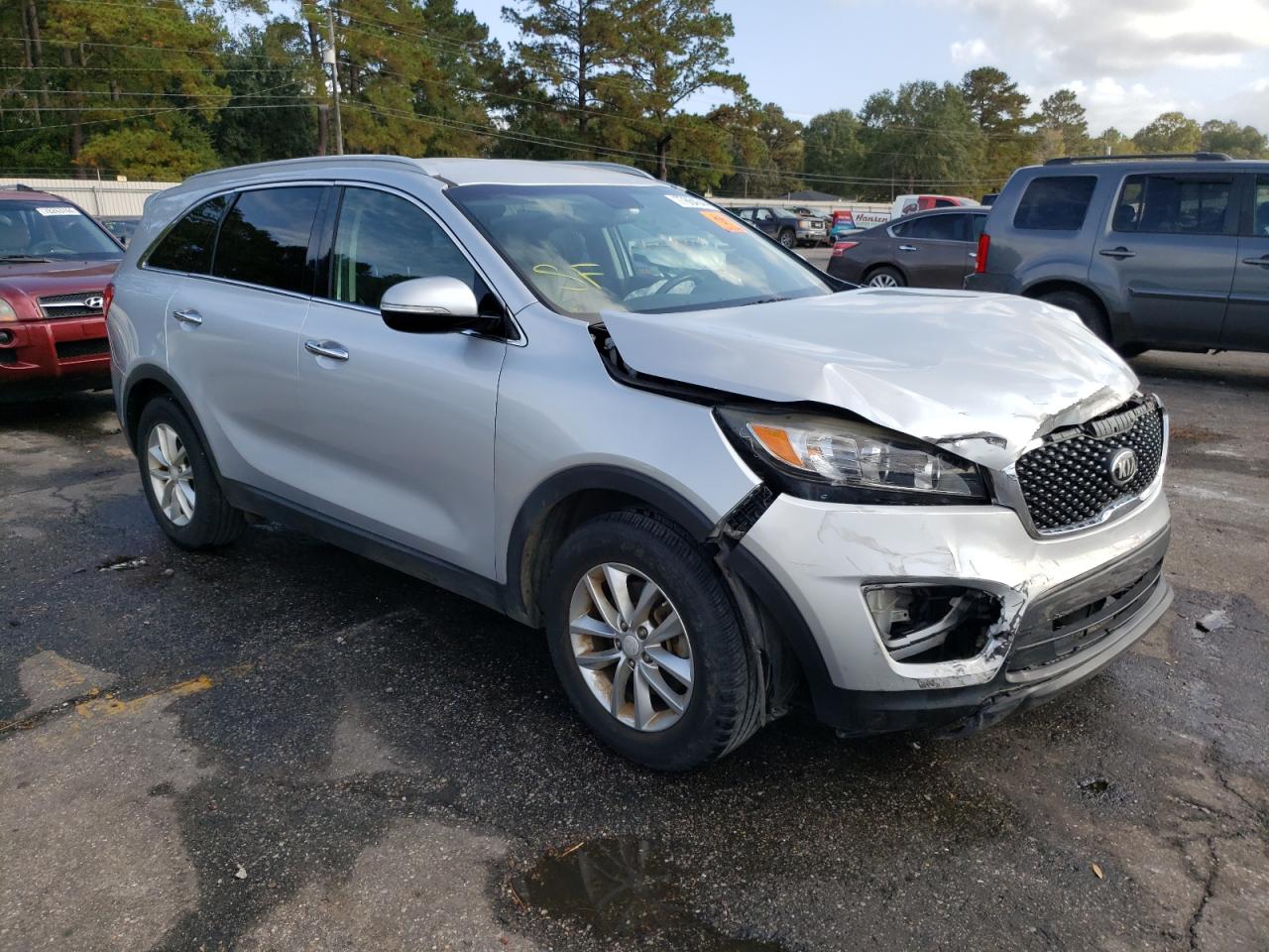 2016 KIA Sorento VIN 5XYPG4A3XGG046871 Copart auction photo, front end damage thumbnail 4