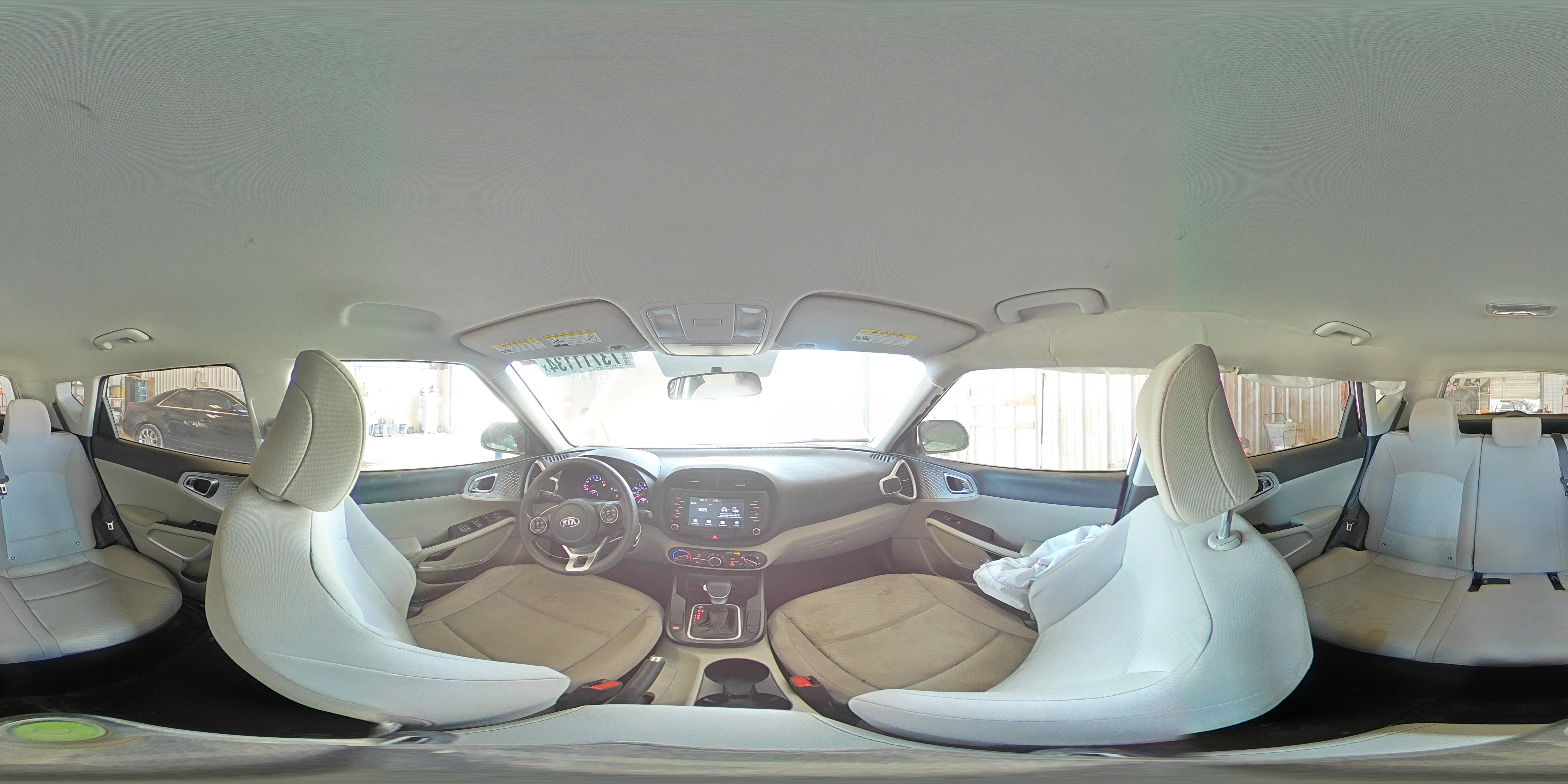 2020 KIA Soul VIN KNDJ23AU7L7117118 Copart auction photo, side / minor dent/scratches damage thumbnail 14
