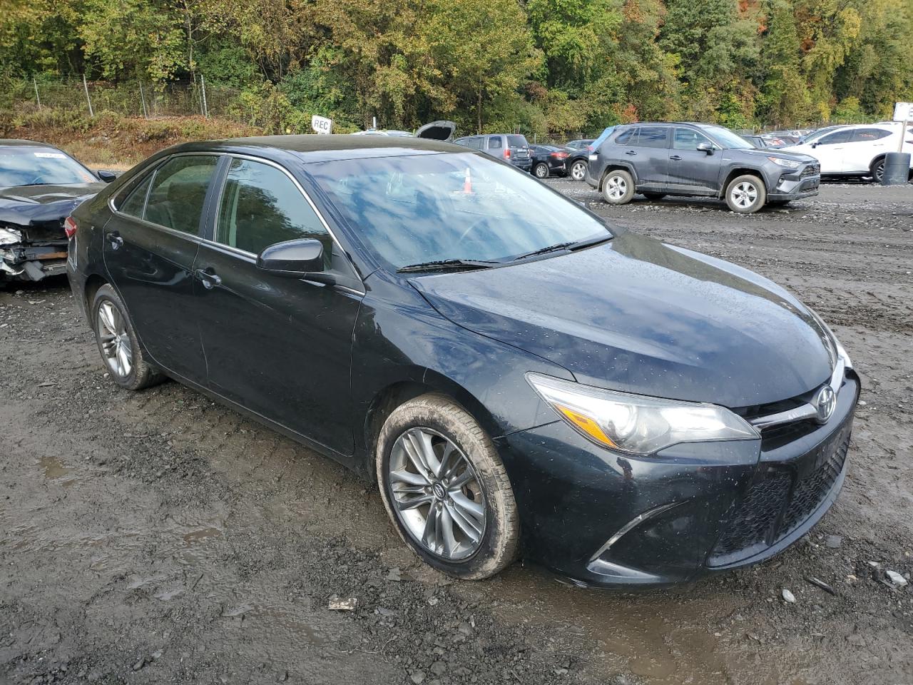 2017 Toyota Camry VIN 4T1BF1FK4HU748062 Copart auction photo, minor dent/scratches damage thumbnail 4