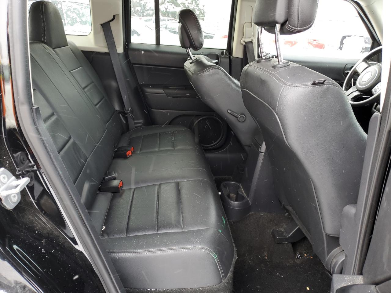 2015 Jeep Liberty (Patriot) VIN 1C4NJRFB9FD339454 Copart auction photo, side damage thumbnail 11