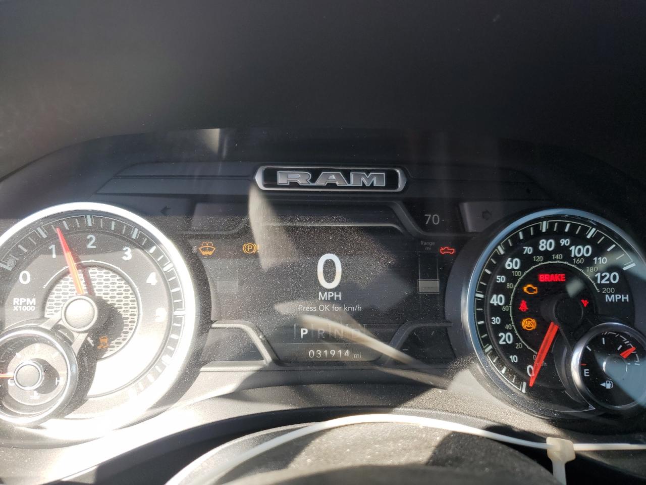 2021 RAM 1500 VIN 1C6SRFFT7MN635574 Copart auction photo, front end / minor dent/scratches damage thumbnail 9