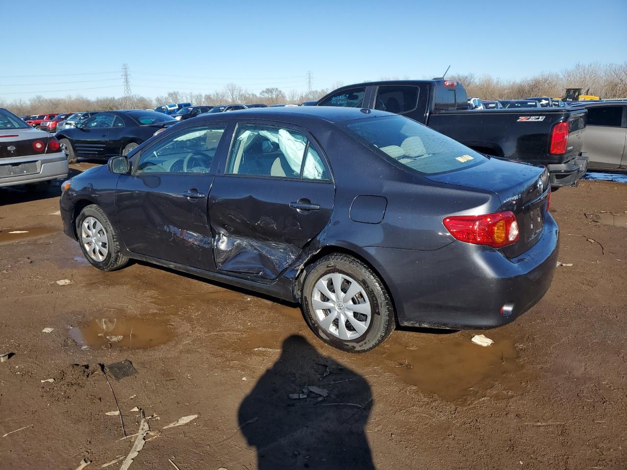 2010 Toyota Corolla VIN 1NXBU4EE6AZ321376 Copart auction photo, side damage thumbnail 2