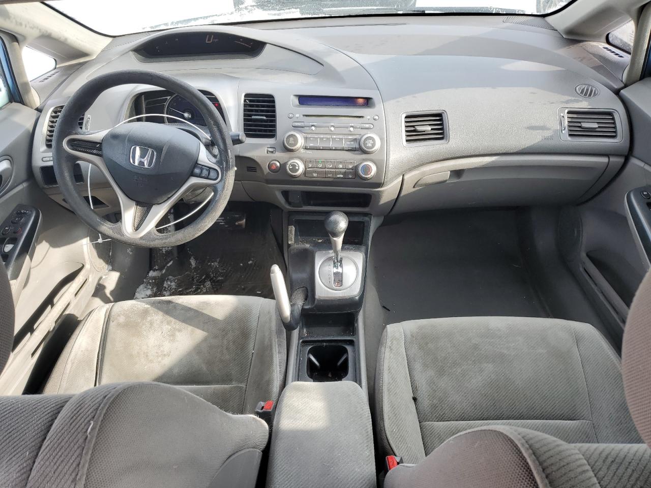 2010 Honda Civic VIN 19XFA1F52AE004950 Copart auction photo, front end / hail damage thumbnail 8