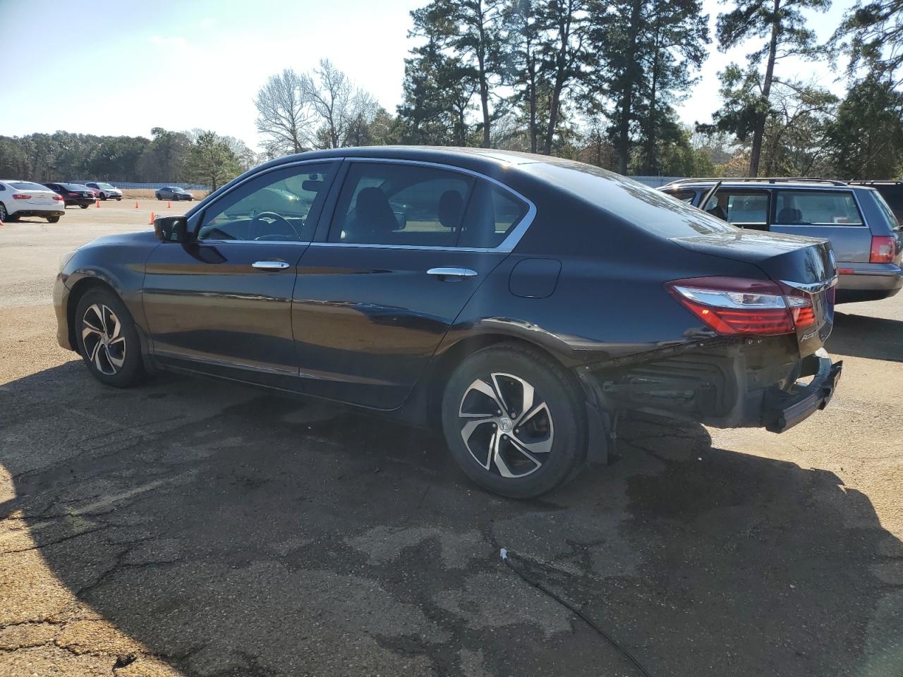 2016 Honda Accord VIN 1HGCR2F35GA211460 Copart auction photo, side / rear end damage thumbnail 2