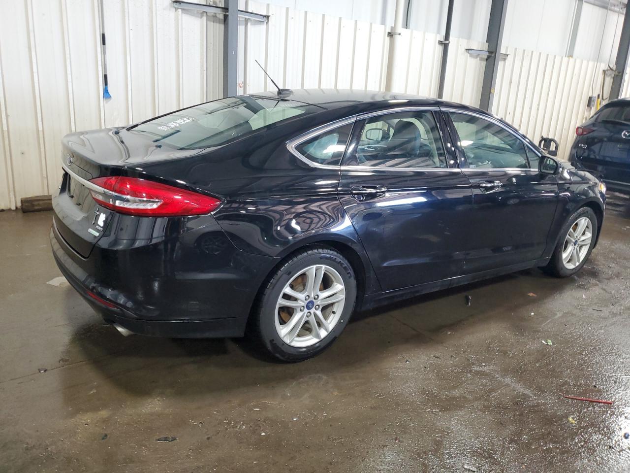 2018 Ford Fusion VIN 3FA6P0HD0JR246051 Copart auction photo, front end damage thumbnail 3