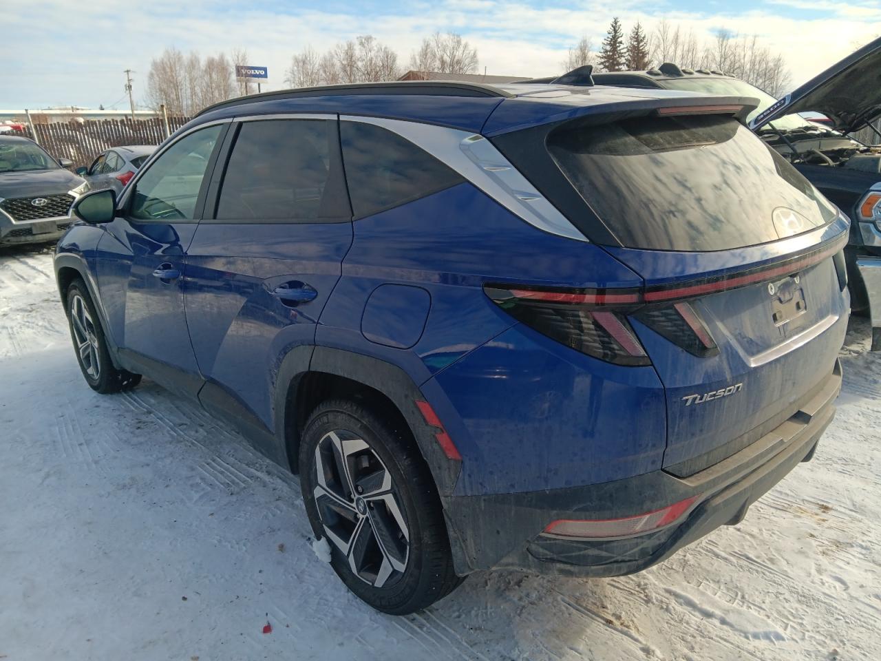 2023 Hyundai Tucson VIN 5NMJFCAE4PH214255 Copart auction photo, front end / side damage thumbnail 2