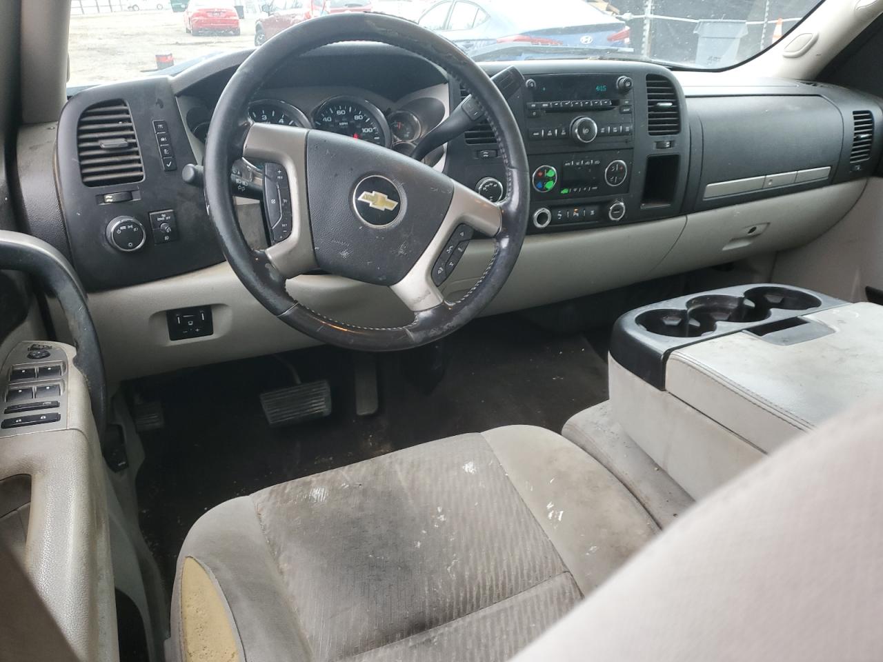 2011 Chevrolet Silverado VIN 1GCPKSE35BF239440 Copart auction photo, all over / side damage thumbnail 8