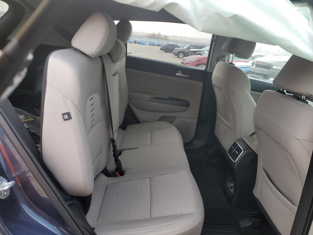 2021 KIA Sportage VIN KNDPMCAC3M7885935 Copart auction photo, front end damage thumbnail 11