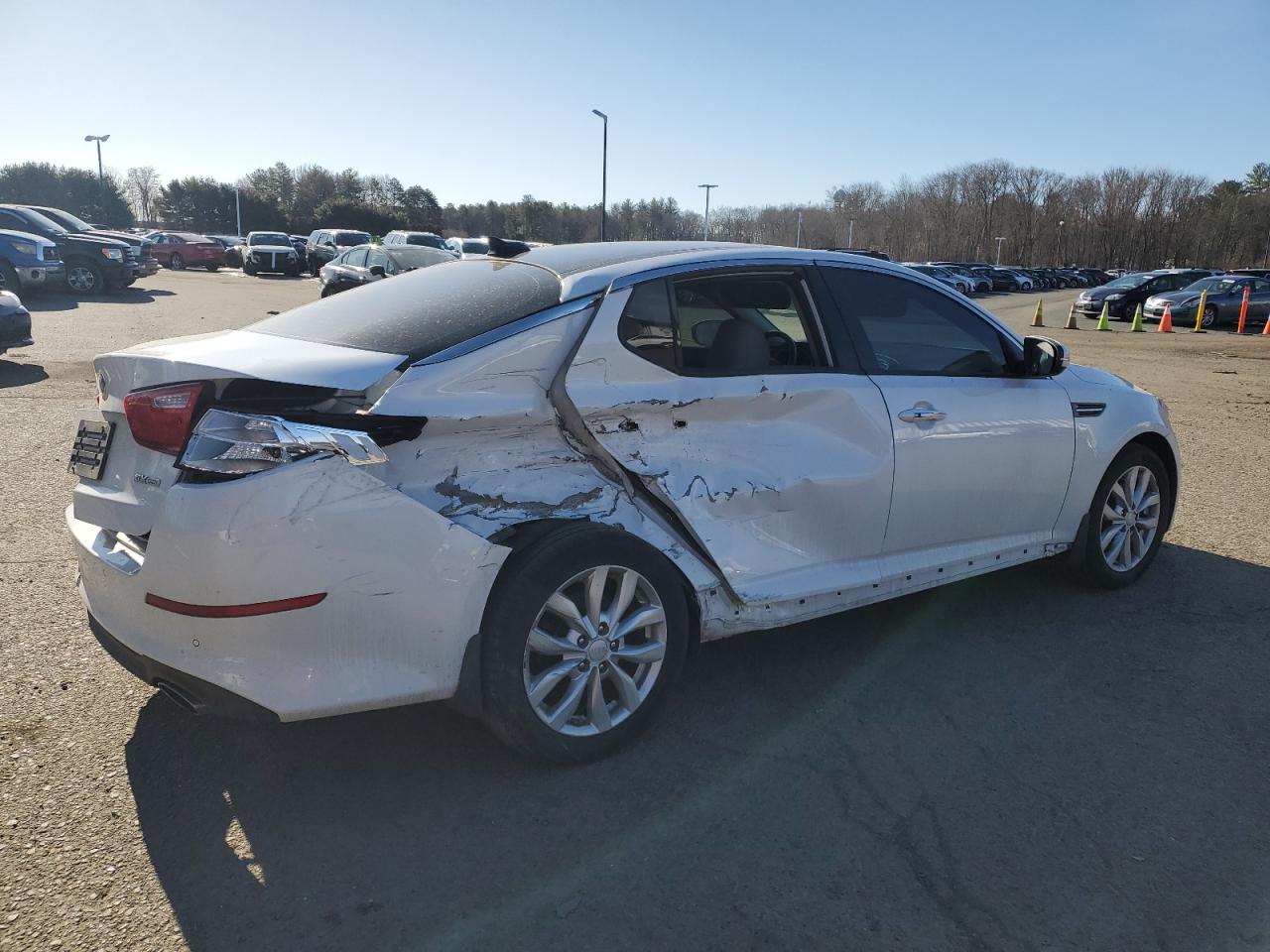 2015 KIA Optima VIN 5XXGN4A70FG421288 Copart auction photo, rear end / side damage thumbnail 3