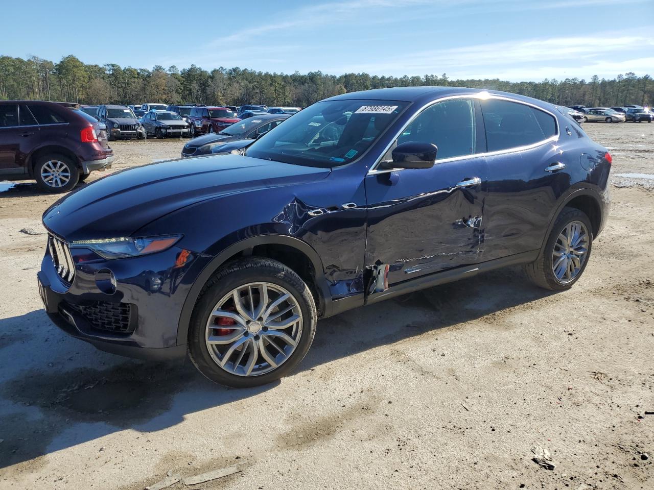 2018 Maserati Levante VIN ZN661XUA8JX303666 - Copart auction photo