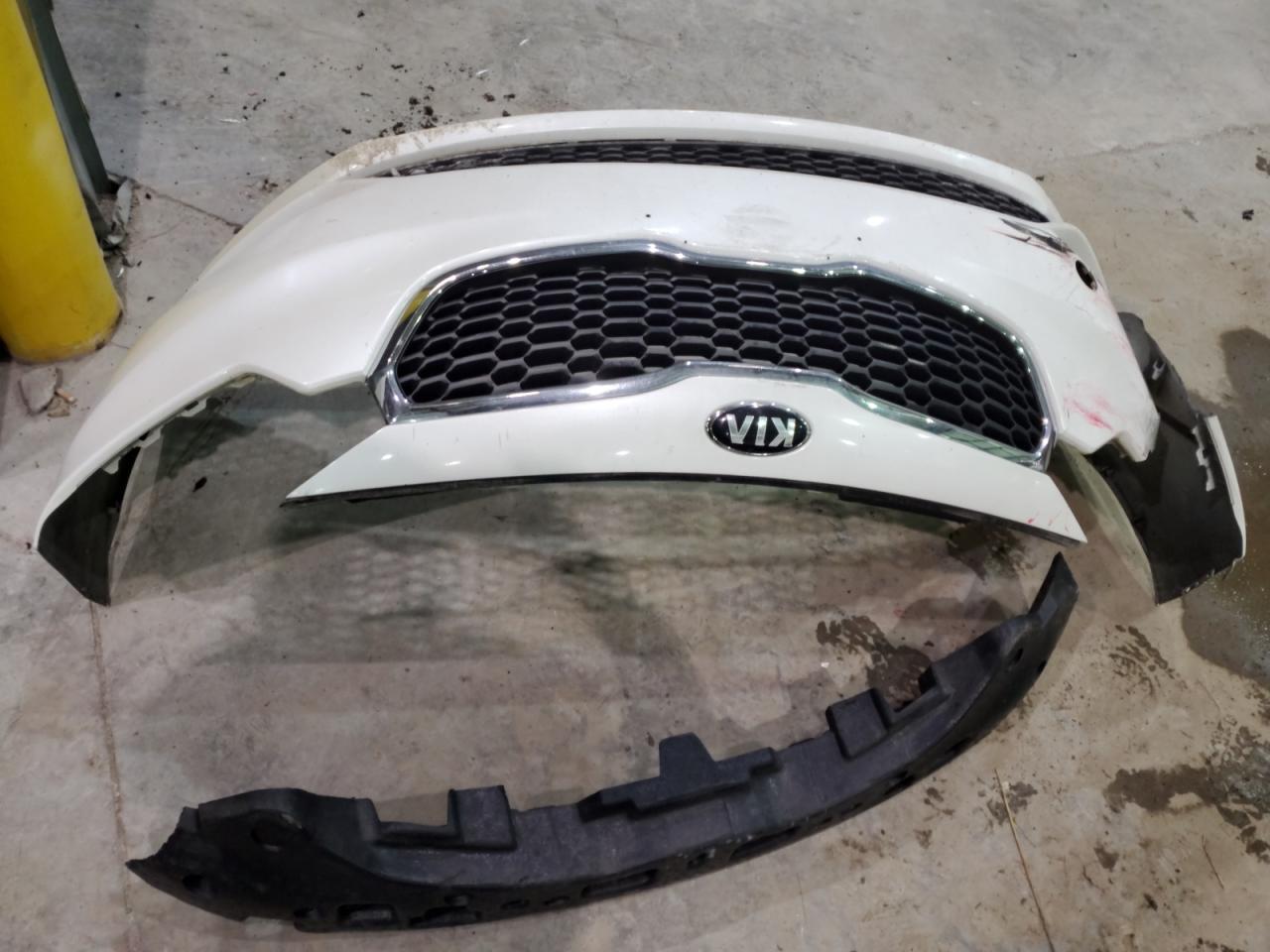 2015 KIA Forte VIN KNAFX4A66F5398176 Copart auction photo, front end damage thumbnail 12
