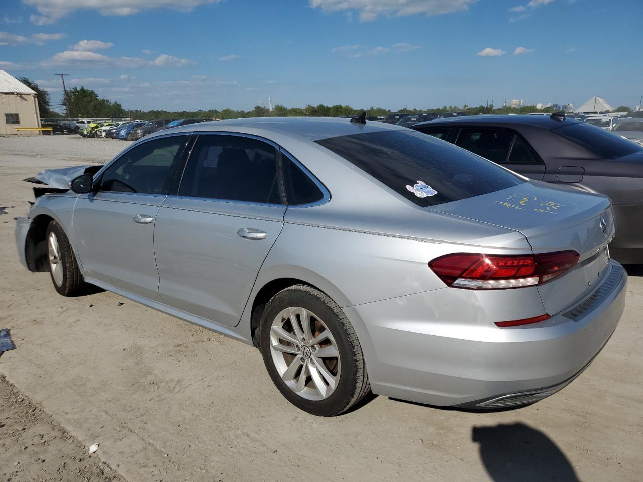 2020 Volkswagen Passat VIN 1VWWA7A33LC011759 Copart auction photo, front end / minor dent/scratches damage thumbnail 2