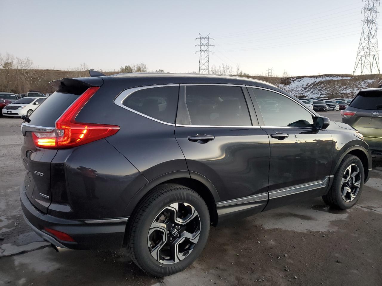 2017 Honda CR-V VIN 2HKRW2H90HH682171 Copart auction photo, hail damage thumbnail 3