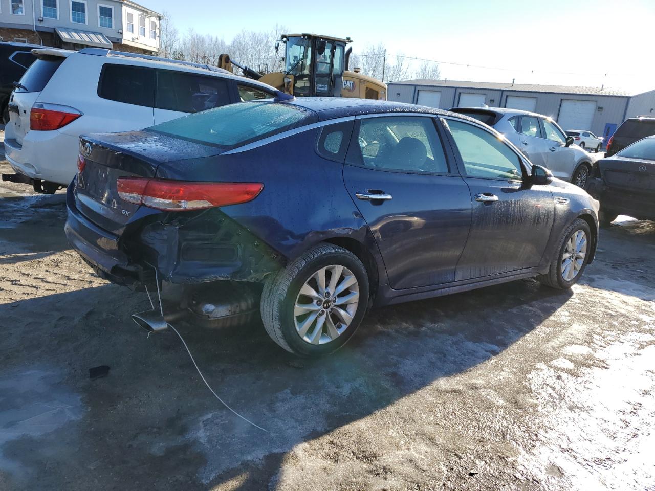 2017 KIA Optima VIN 5XXGU4L37HG154277 Copart auction photo, rear end damage thumbnail 3