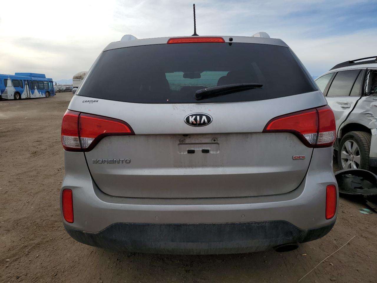 2015 KIA Sorento VIN 5XYKTDA6XFG633831 Copart auction photo, front end damage thumbnail 6