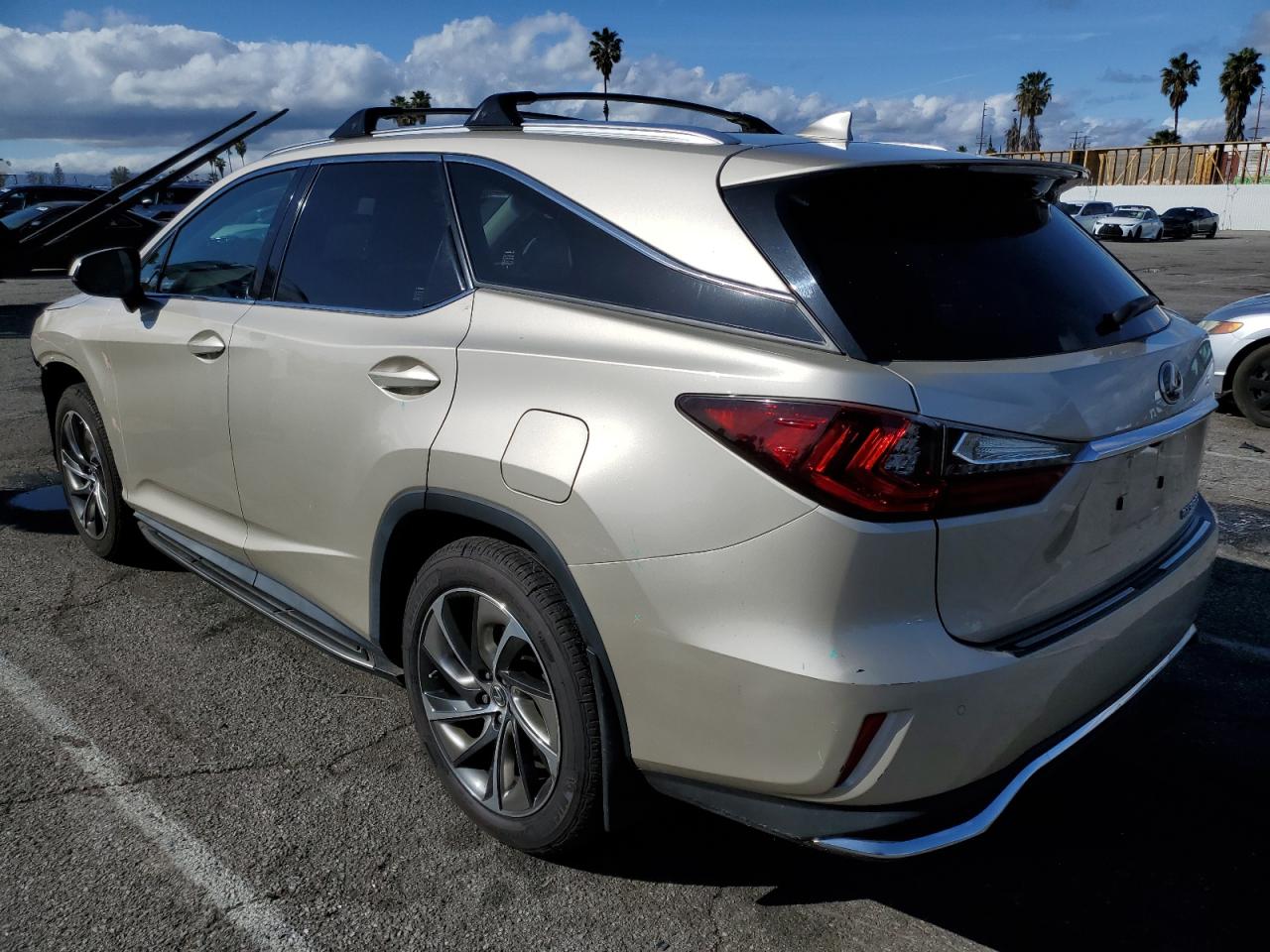 2019 Lexus RX VIN JTJGZKCAXK2012648 Copart auction photo, front end / minor dent/scratches damage thumbnail 2