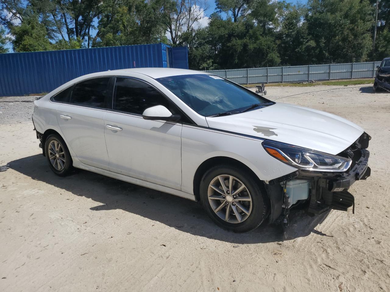 2019 Hyundai Sonata VIN 5NPE24AF4KH741168 Copart auction photo, rear end / front end damage thumbnail 4
