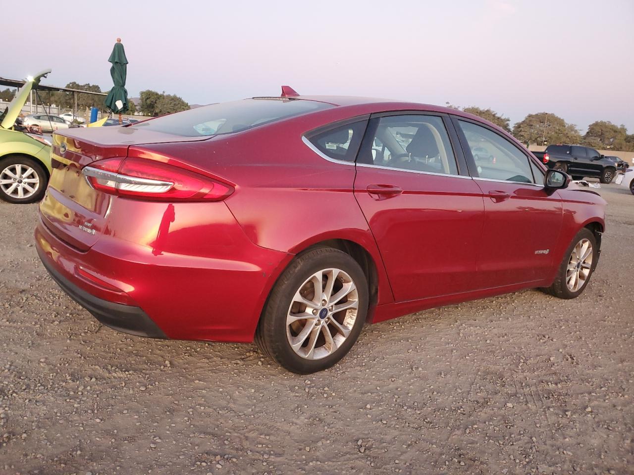 2019 Ford Fusion VIN 3FA6P0LU9KR221724 Copart auction photo, front end damage thumbnail 3