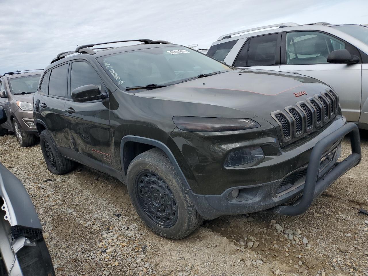 2016 Jeep Grand Cherokee VIN 1C4PJMCB4GW309235 Copart auction photo, side damage thumbnail 4