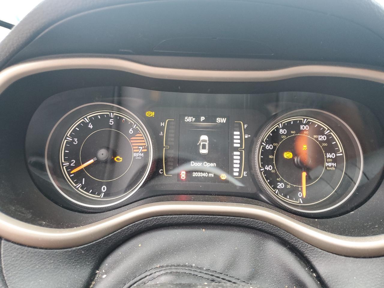 2017 Jeep Grand Cherokee VIN 1C4PJLCB7HW641648 Copart auction photo, front end / side damage thumbnail 9