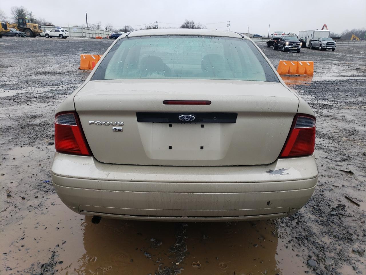 2007 Ford Focus VIN 1FAFP34NX7W249710 Copart auction photo, front end damage thumbnail 6