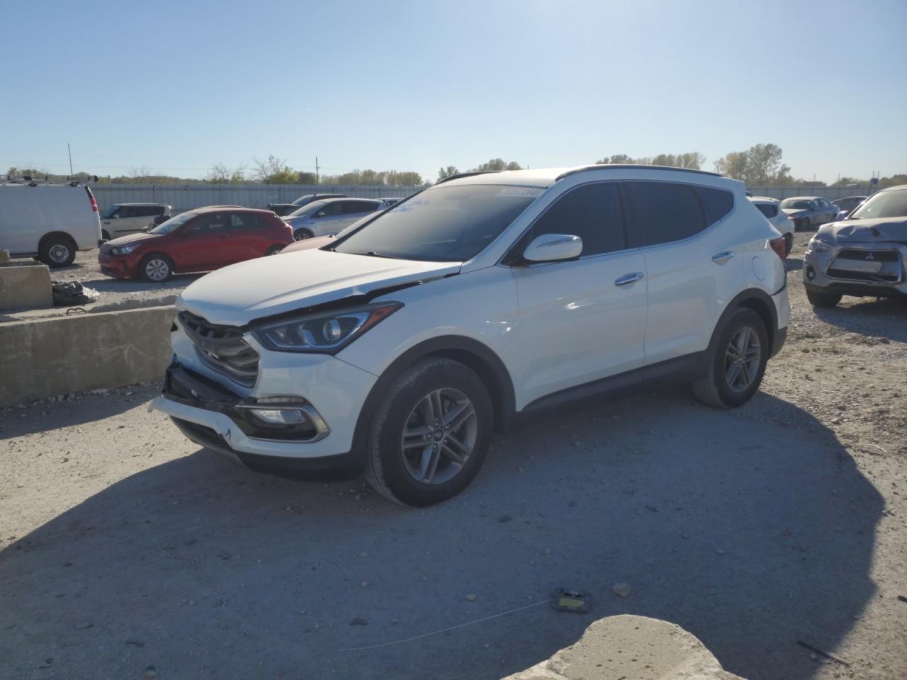 2017 Hyundai Santa Fe VIN 5NMZU3LB0HH007486