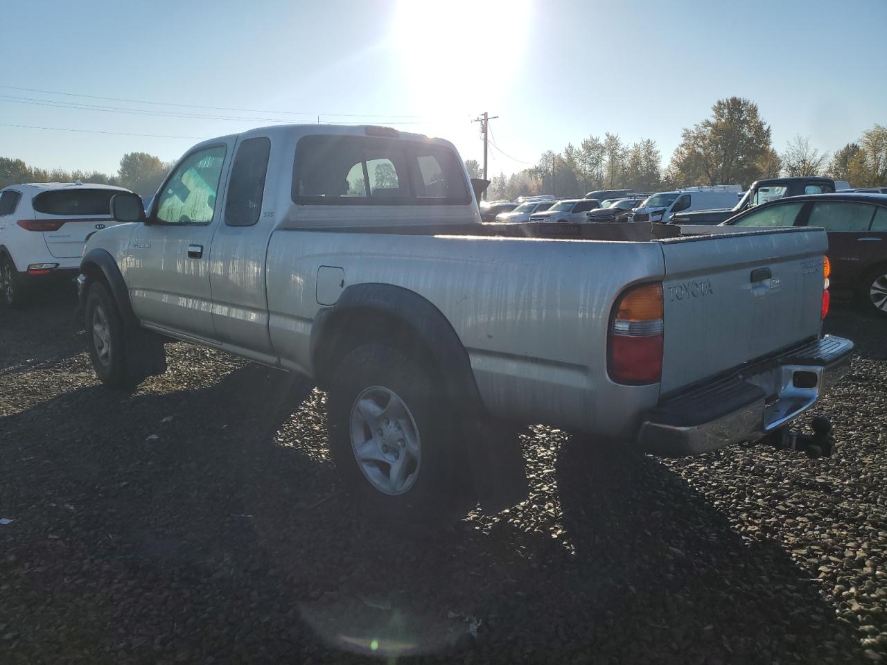 2004 Toyota Tacoma VIN 5TESN92N34Z342622 Copart auction photo, vandalism damage thumbnail 2
