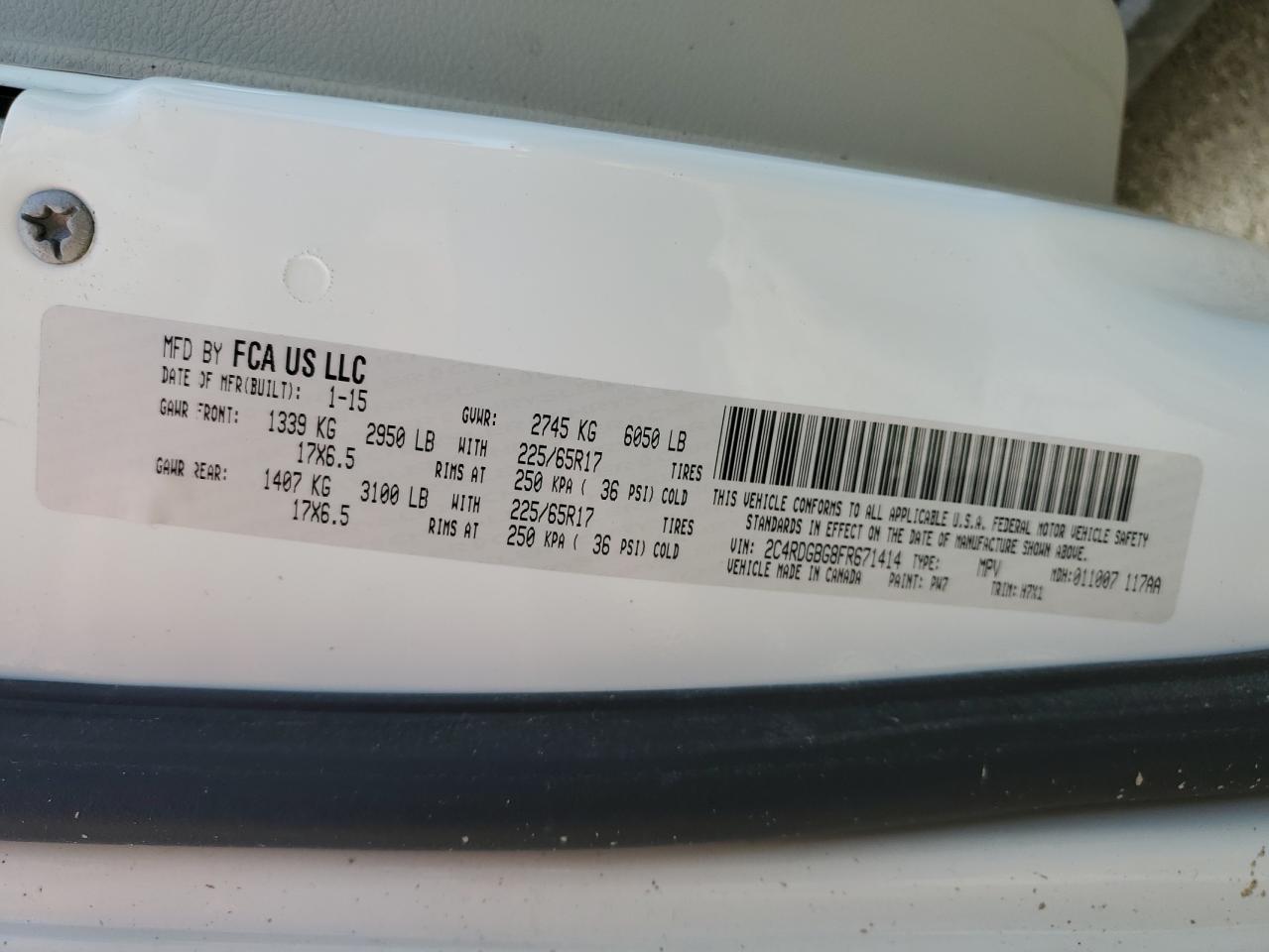 2015 Dodge Caravan VIN 2C4RDGBG8FR671414 Copart auction photo, water/flood damage thumbnail 14