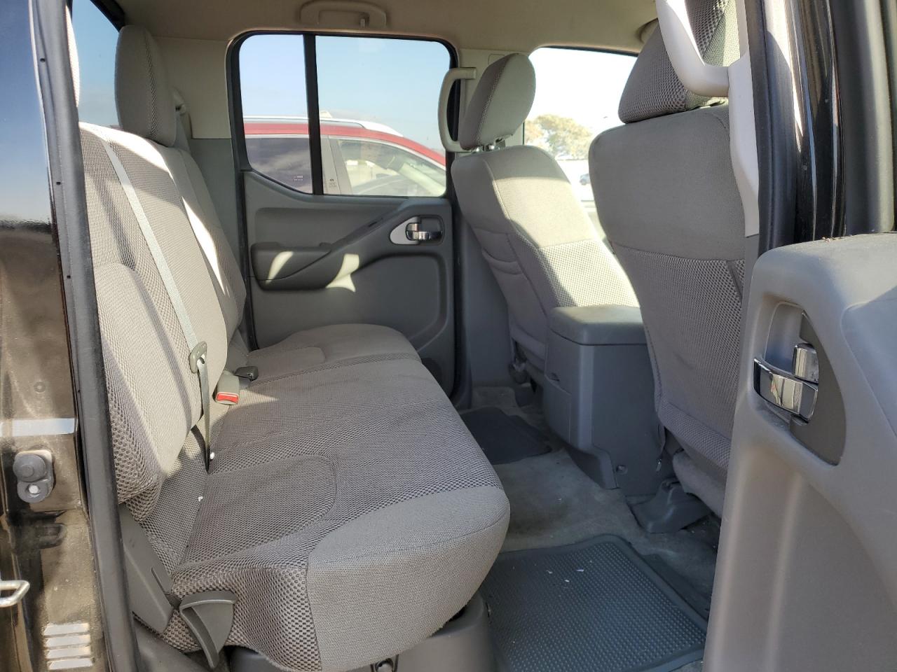 2017 Nissan Navara (Frontier) VIN 1N6AD0ER6HN765144 Copart auction photo, front end damage thumbnail 10