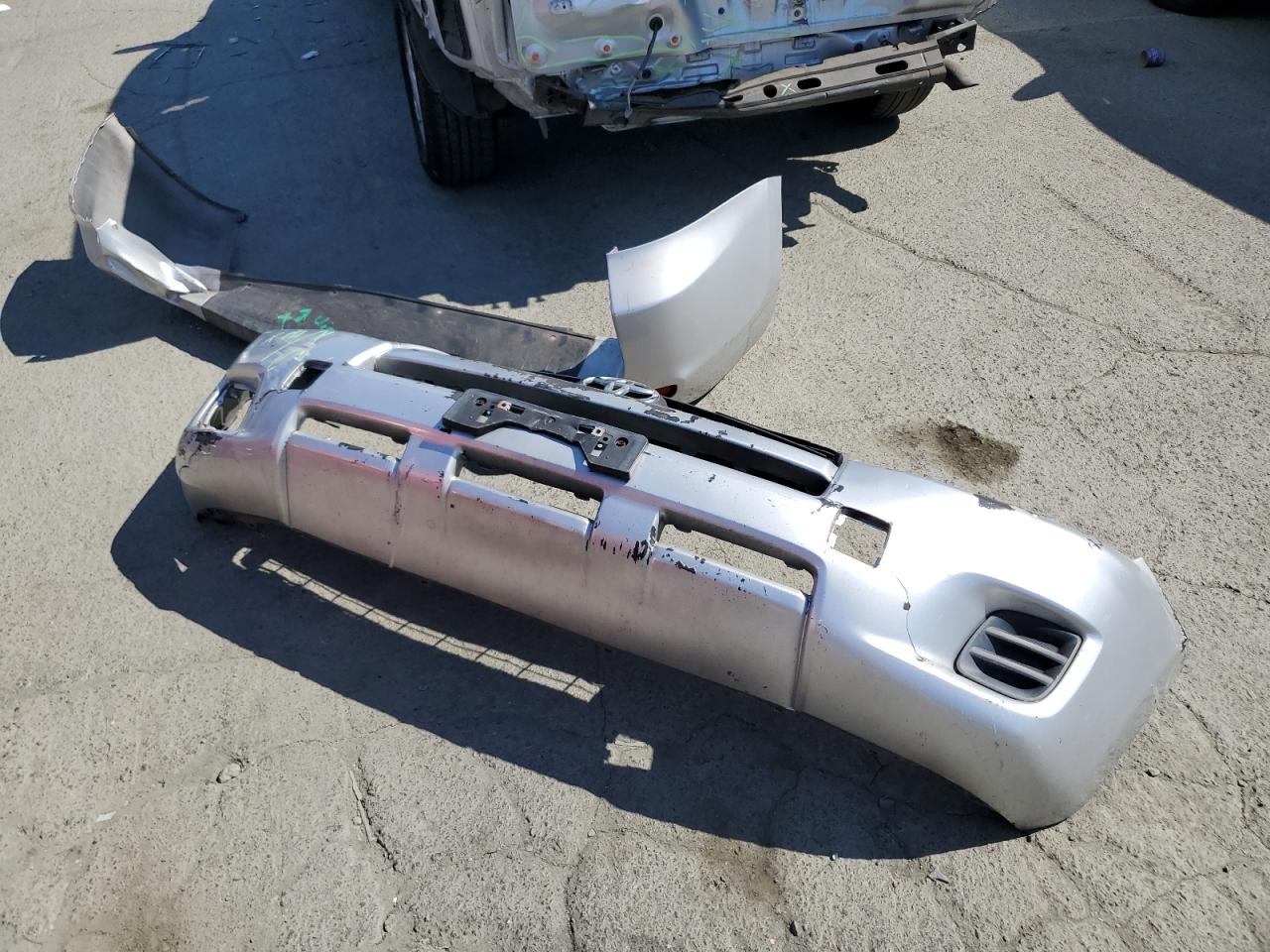 2009 Toyota RAV 4 VIN JTMZF33V195006517 Copart auction photo, front end damage thumbnail 13