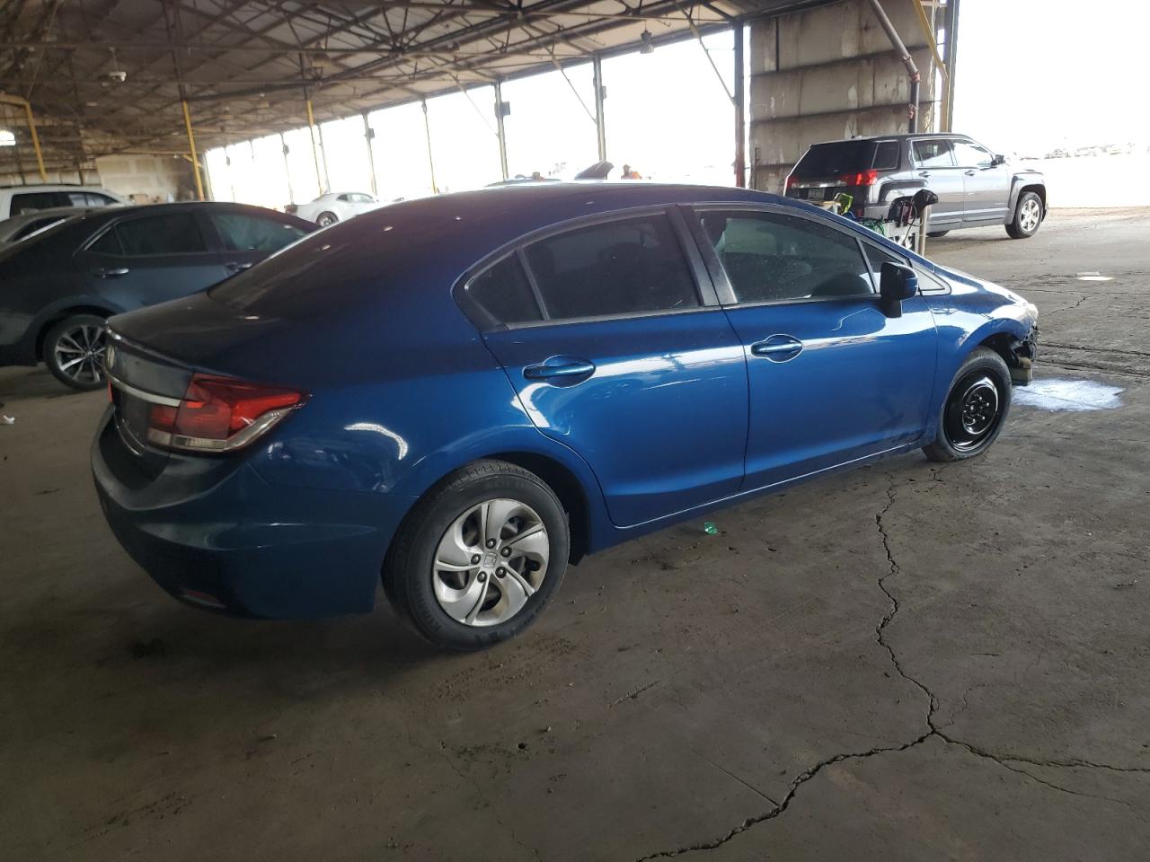 2014 Honda Civic VIN 19XFB2F56EE222589 Copart auction photo, front end / minor dent/scratches damage thumbnail 3