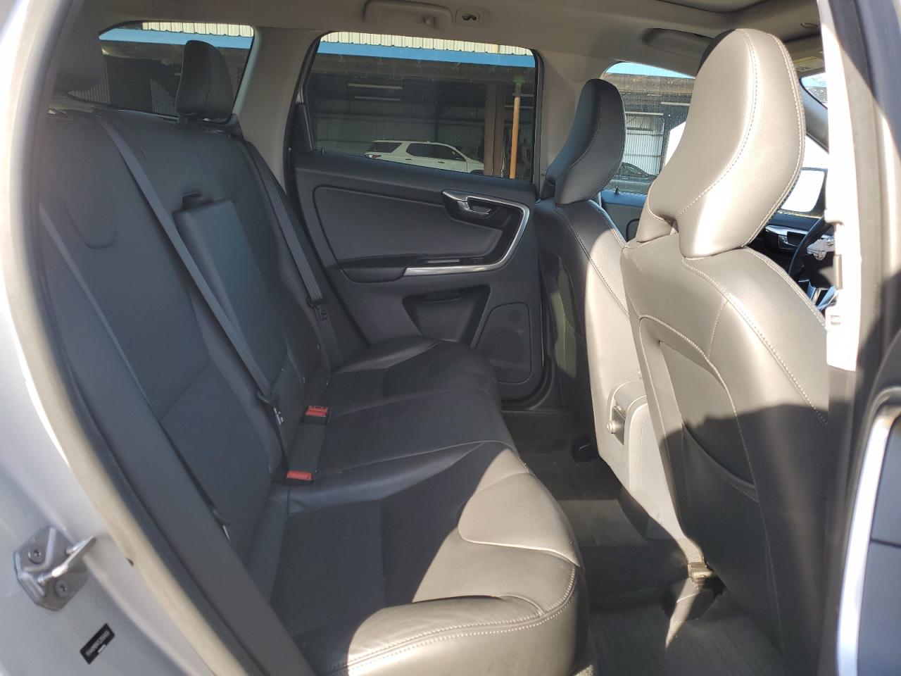 2016 Volvo XC60 VIN YV440MDM7G2856459 Copart auction photo, front end damage thumbnail 12