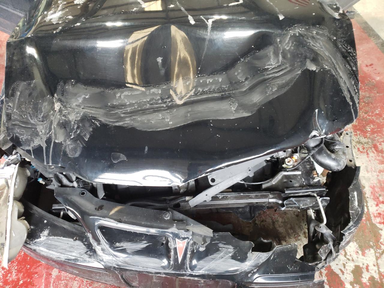 2005 Pontiac Grand AM VIN 1G2NW12E05M173900 Copart auction photo, front end damage thumbnail 12
