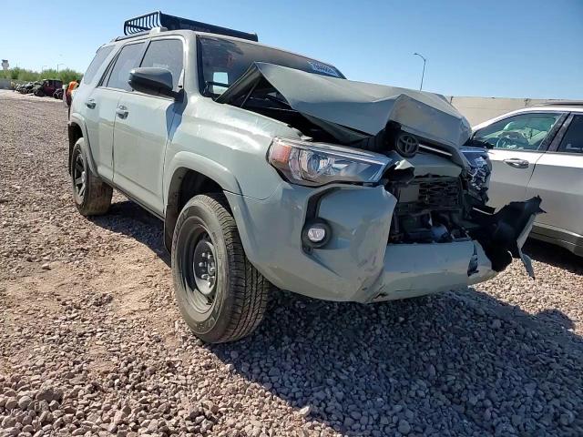 2022 Toyota 4Runner VIN JTETU5JR1N5973938 Copart auction photo, front end / rear end damage thumbnail 11