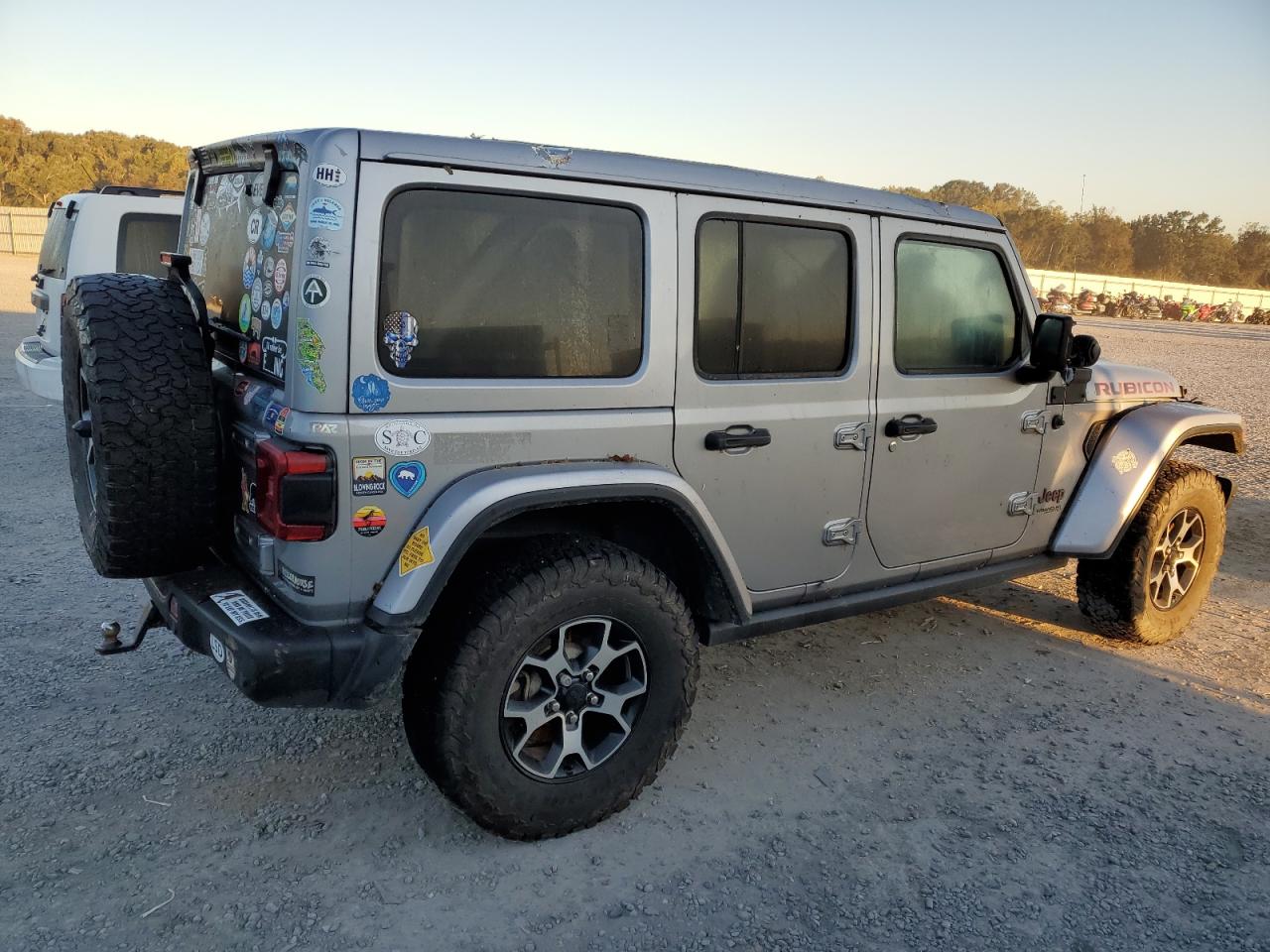 2020 Jeep Wrangler VIN 1C4HJXFG6LW187372 Copart auction photo, biohazard/chemical / water/flood damage thumbnail 3