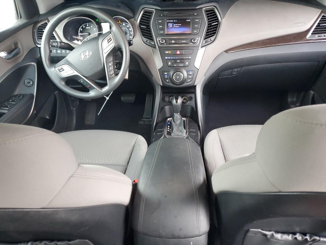 2018 Hyundai Santa Fe VIN 5NMZT3LB5JH092883 Copart auction photo, hail / top/roof damage thumbnail 8