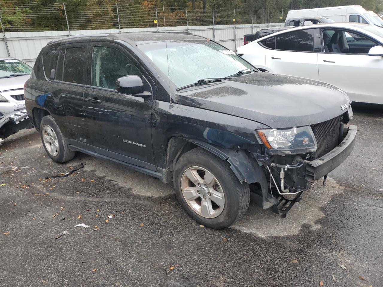 2016 Jeep Compass VIN 1C4NJCEAXGD769291 Copart auction photo, front end damage thumbnail 4