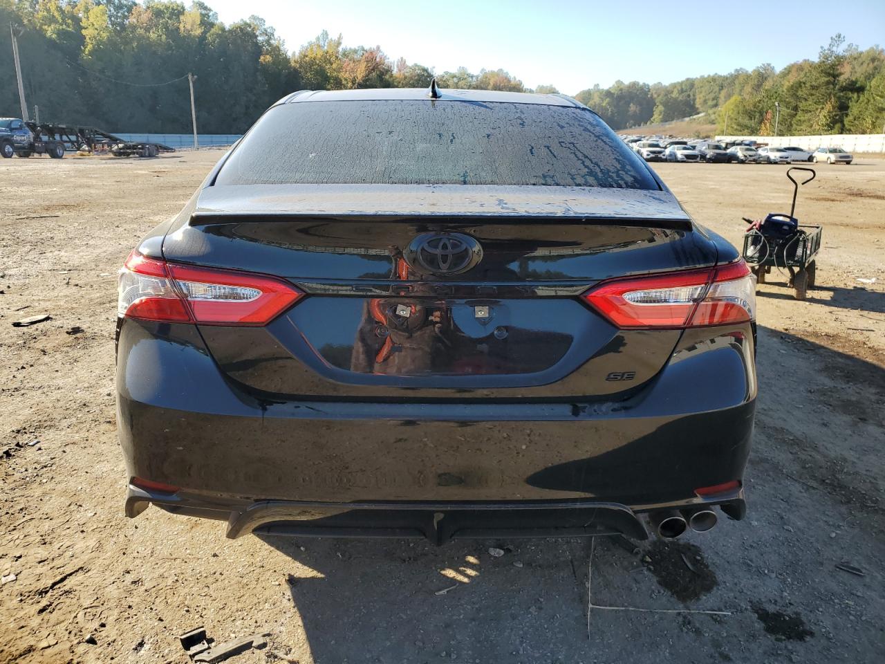 2019 Toyota Camry VIN 4T1B11HKXKU232842 Copart auction photo, front end damage thumbnail 6