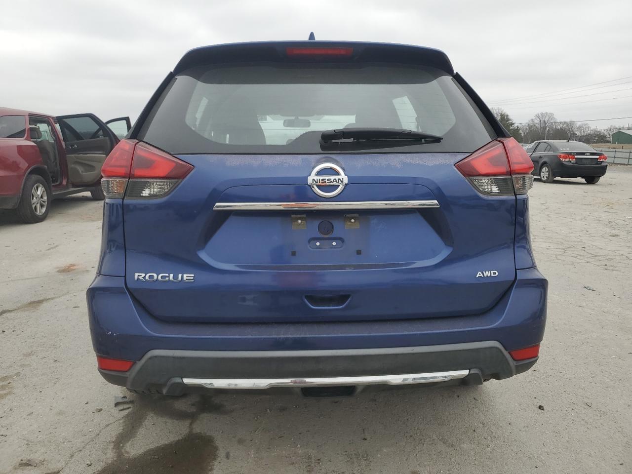 2017 Nissan Rogue VIN KNMAT2MV7HP533446 Copart auction photo, front end damage thumbnail 6