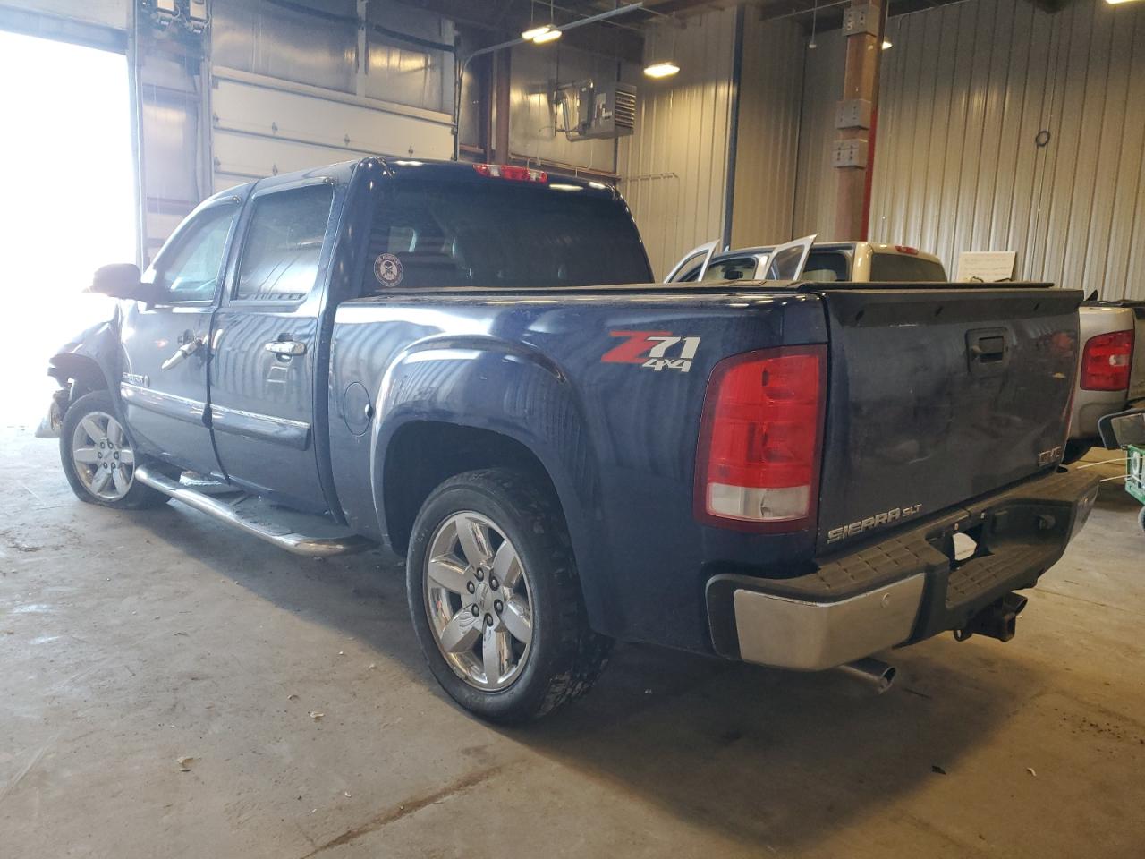 2012 GMC Sierra VIN 3GTP2WE70CG287664 Copart auction photo, front end damage thumbnail 2