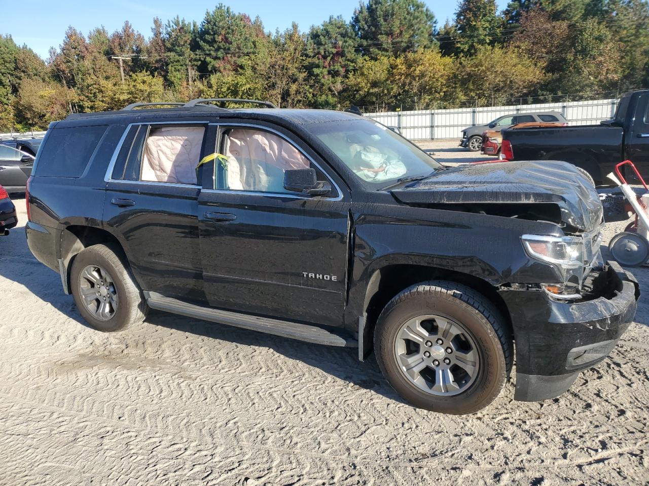2020 Chevrolet Tahoe VIN 1GNSKAKC3LR108409 Copart auction photo, front end / minor dent/scratches damage thumbnail 4