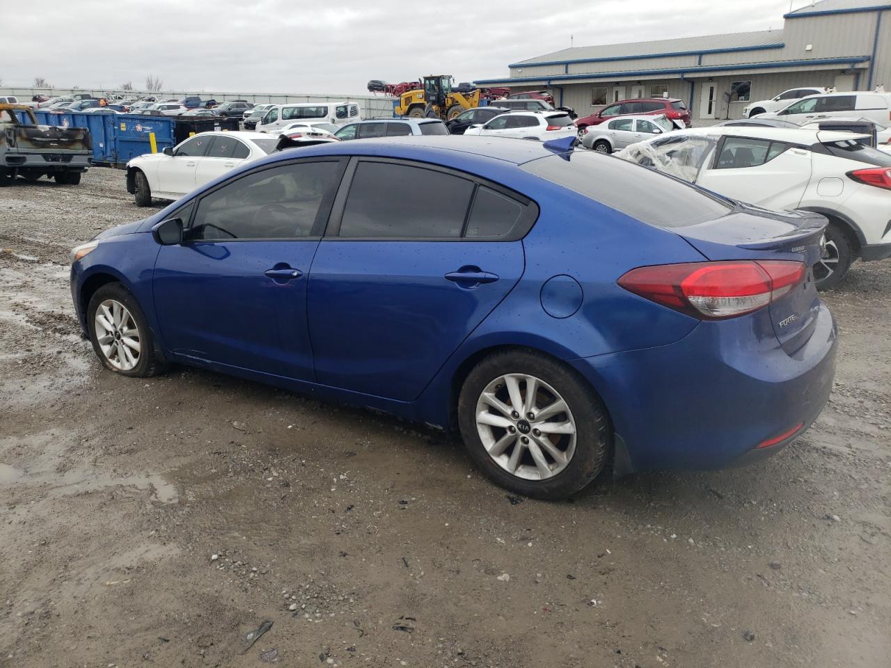 2017 KIA Forte VIN 3KPFL4A7XHE128592 Copart auction photo, rear end damage thumbnail 2
