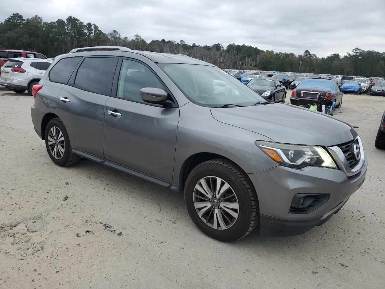 2017 Nissan Pathfinder VIN 5N1DR2MM5HC687711 Copart auction photo, rear end / side damage thumbnail 4