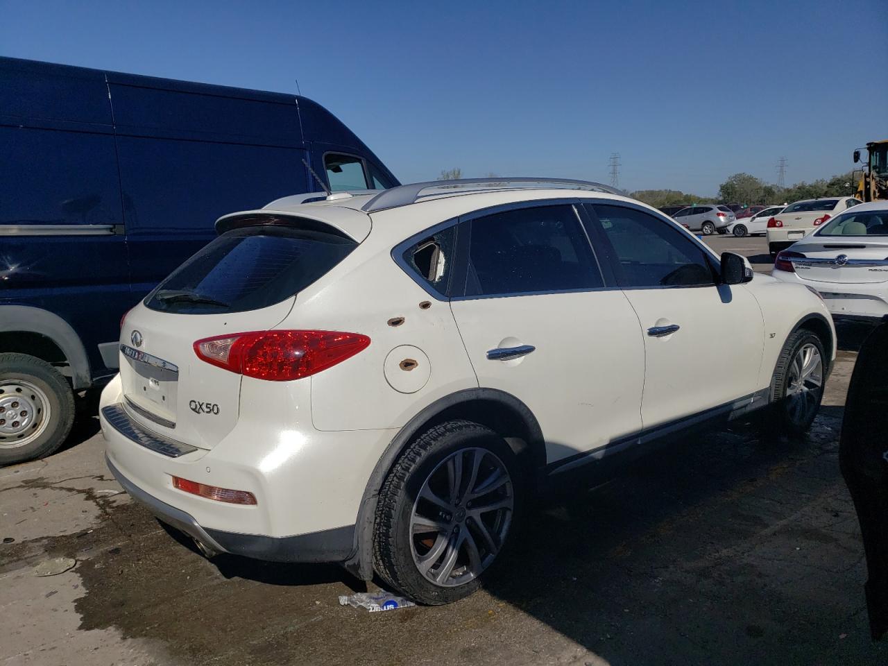 2017 Infiniti QX50 VIN JN1BJ0RP8HM389791 Copart auction photo, vandalism damage thumbnail 3