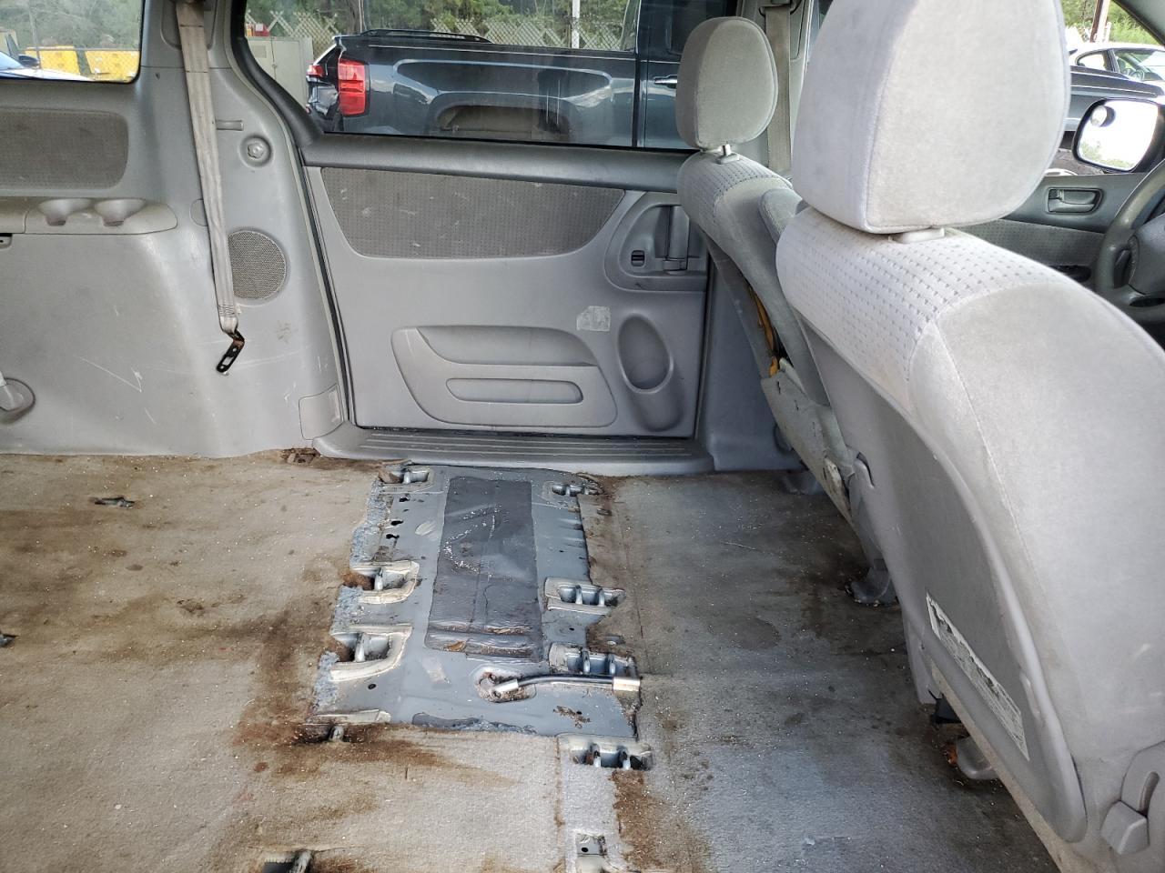 2006 Toyota Sienna VIN 5TDZA23C46S422333 Copart auction photo, mechanical damage thumbnail 10