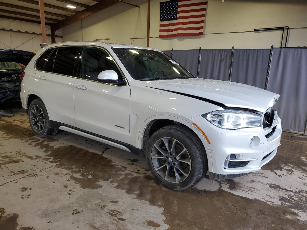 2018 BMW X5 VIN 5UXKR0C55JL077189 Copart auction photo, front end damage thumbnail 4